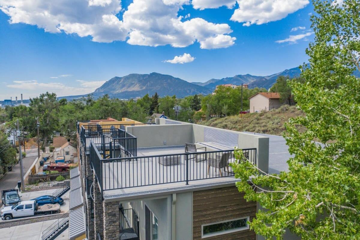 4Bd Home W Rooftop Patio Fire Pit & Mountain Views Colorado Springs Dış mekan fotoğraf