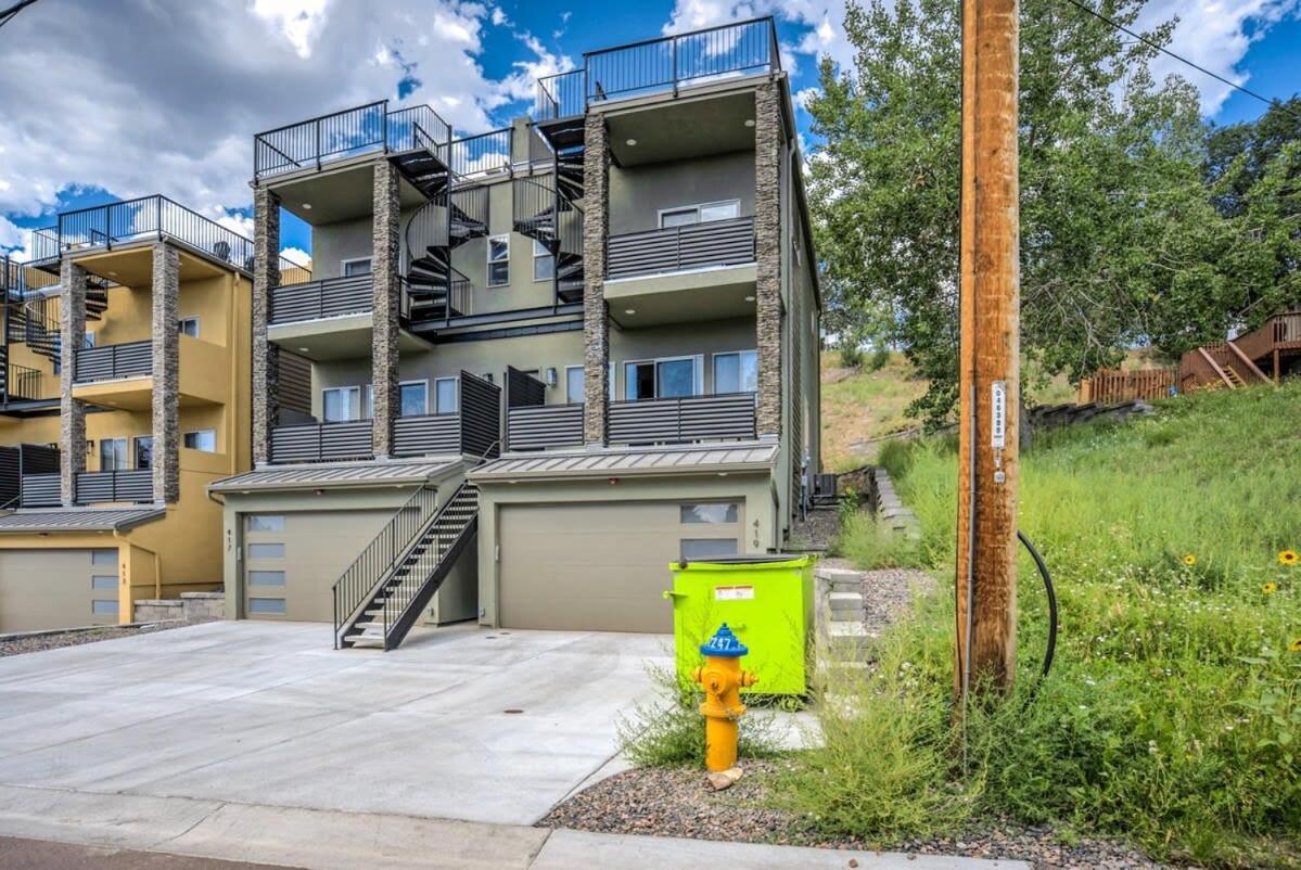 4Bd Home W Rooftop Patio Fire Pit & Mountain Views Colorado Springs Dış mekan fotoğraf