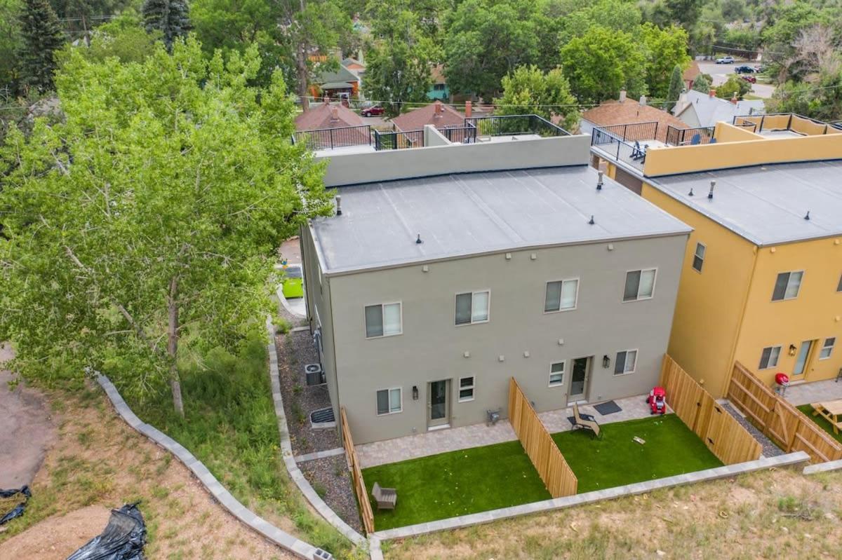 4Bd Home W Rooftop Patio Fire Pit & Mountain Views Colorado Springs Dış mekan fotoğraf